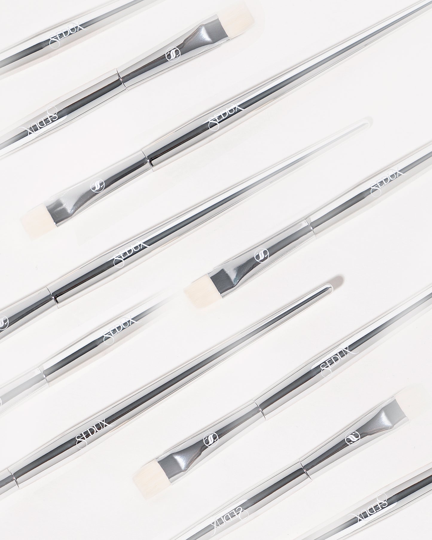 CHROME SHAPING BRUSH